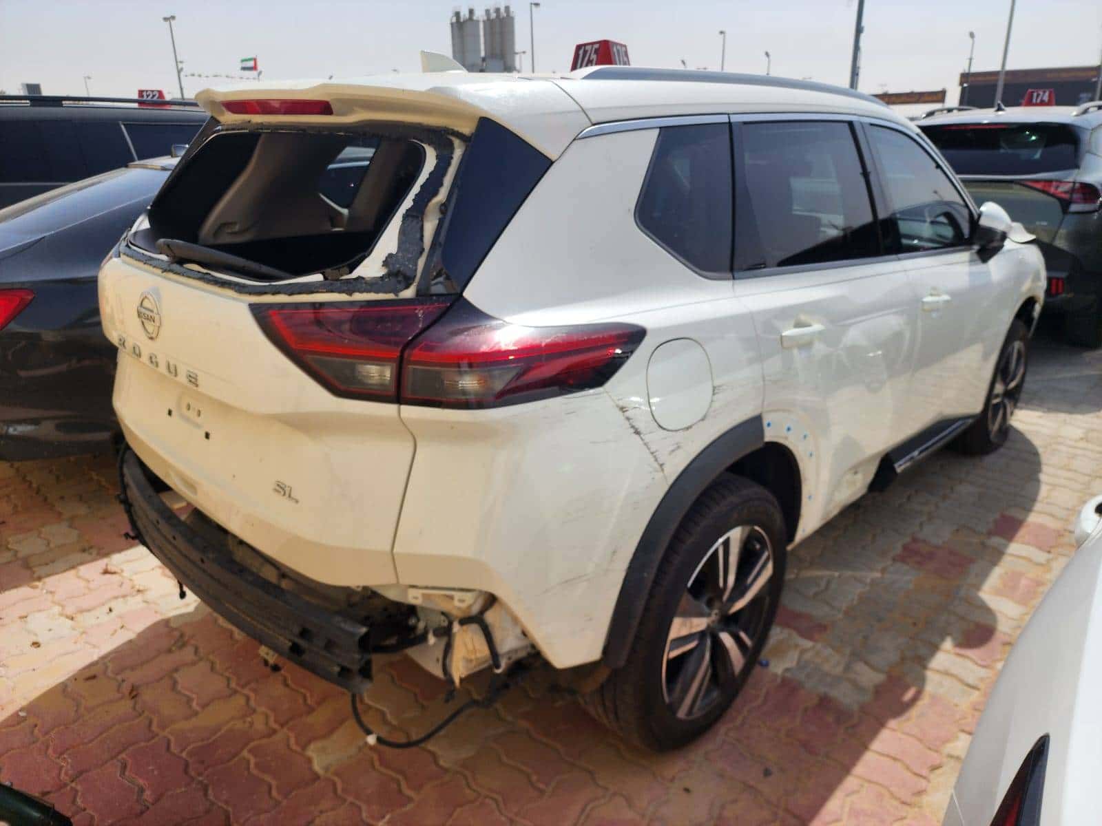NISSAN ROGUE - Exterior