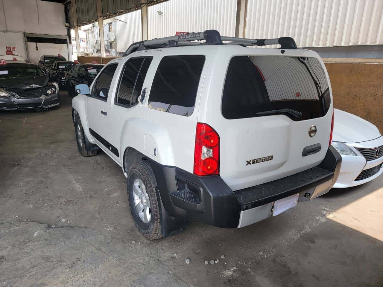 Nissan Xterra 2013 thumbnail 3