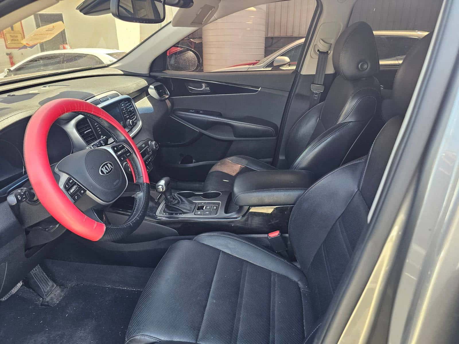 KIA SORENTO 2019 thumbnail 6