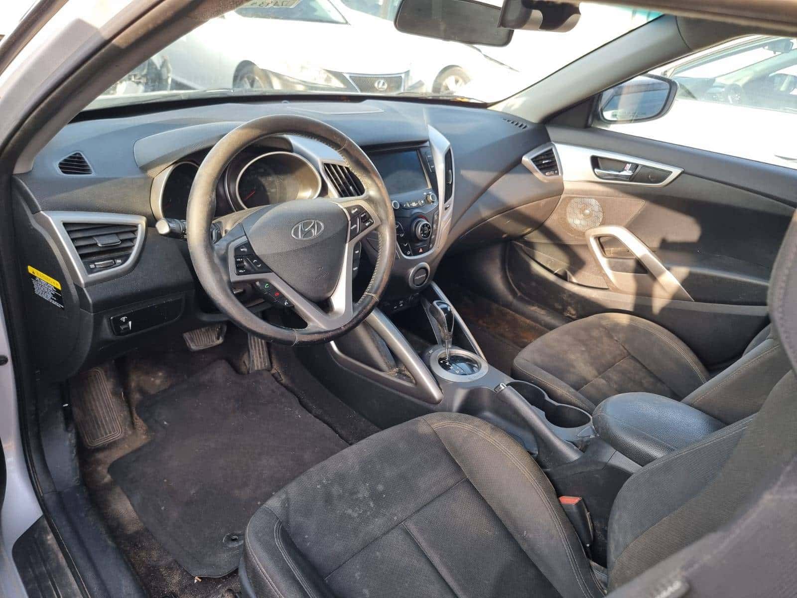 HYUNDAI VELOSTER 2017 thumbnail 6