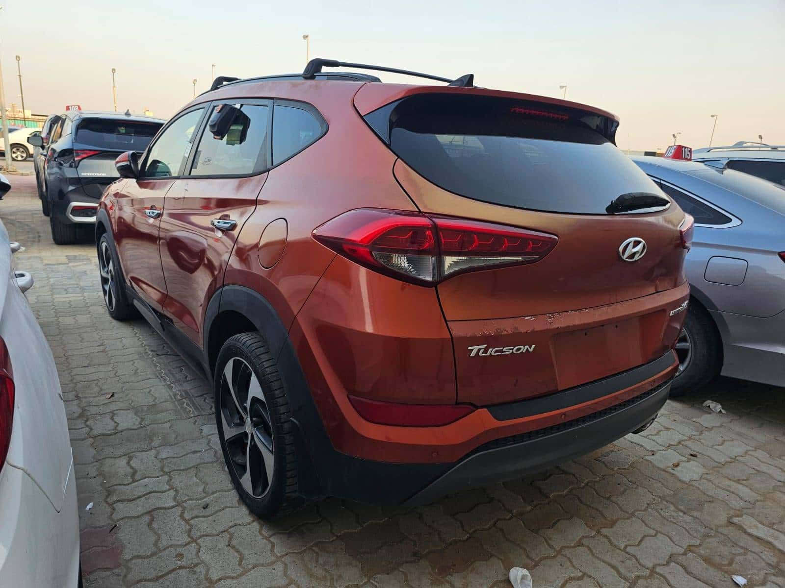 HYUNDAI TUCSON 2016 thumbnail 1