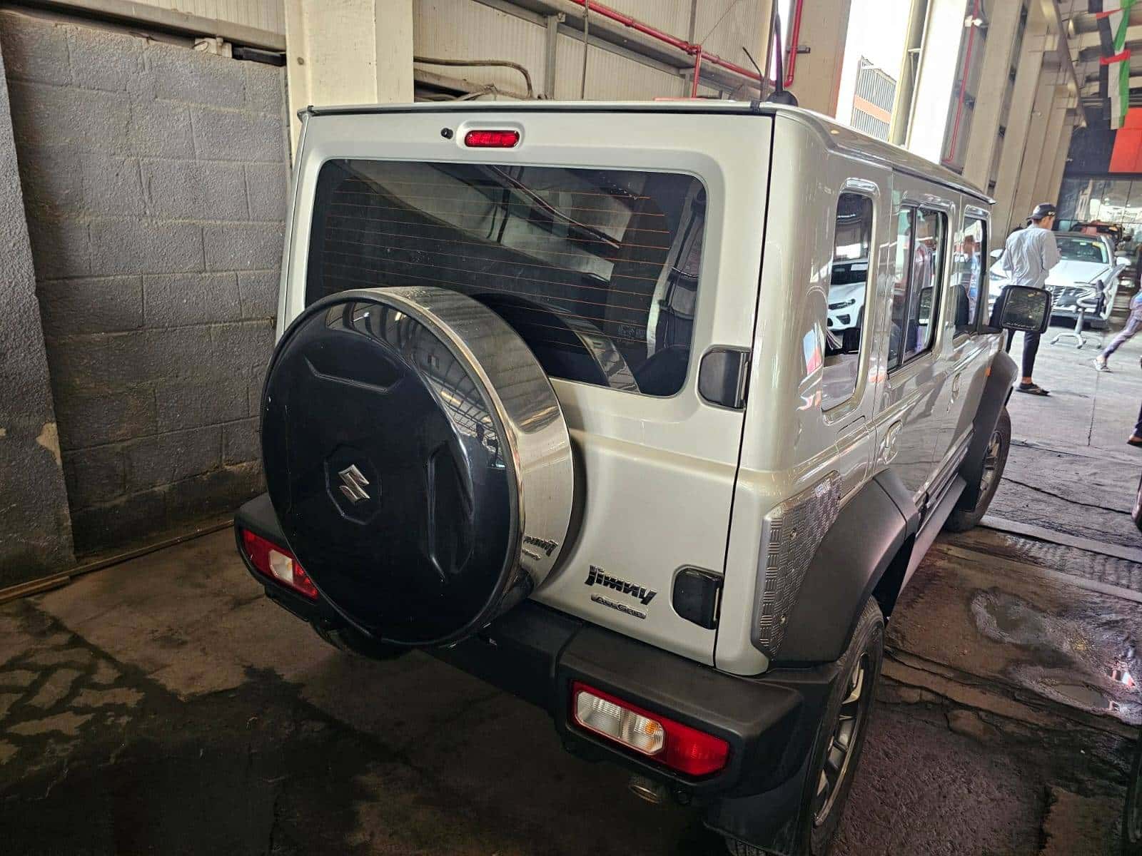 Suzuki JIMNY 2025 thumbnail 5