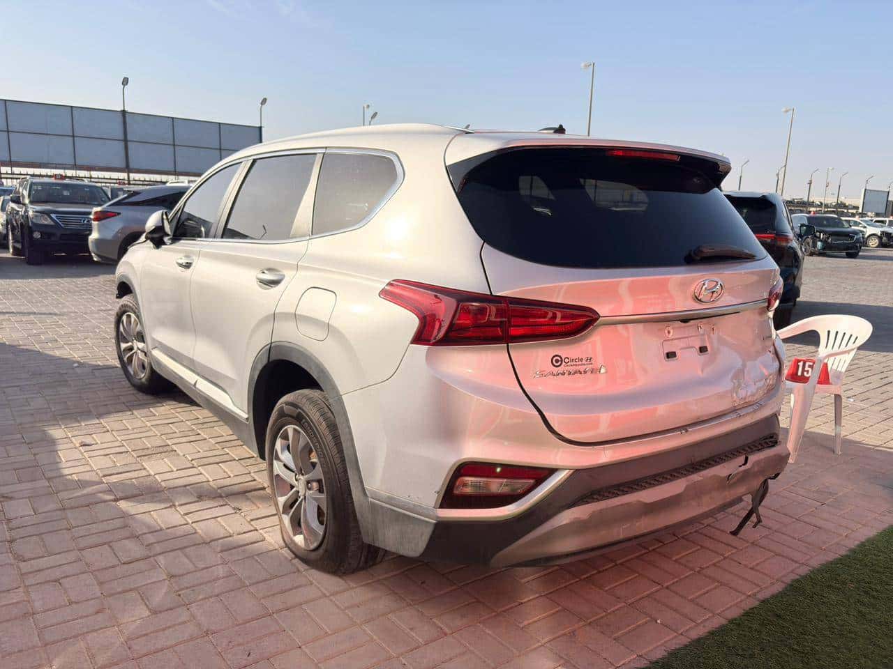 HYUNDAI SANTA FE 2019 thumbnail 2