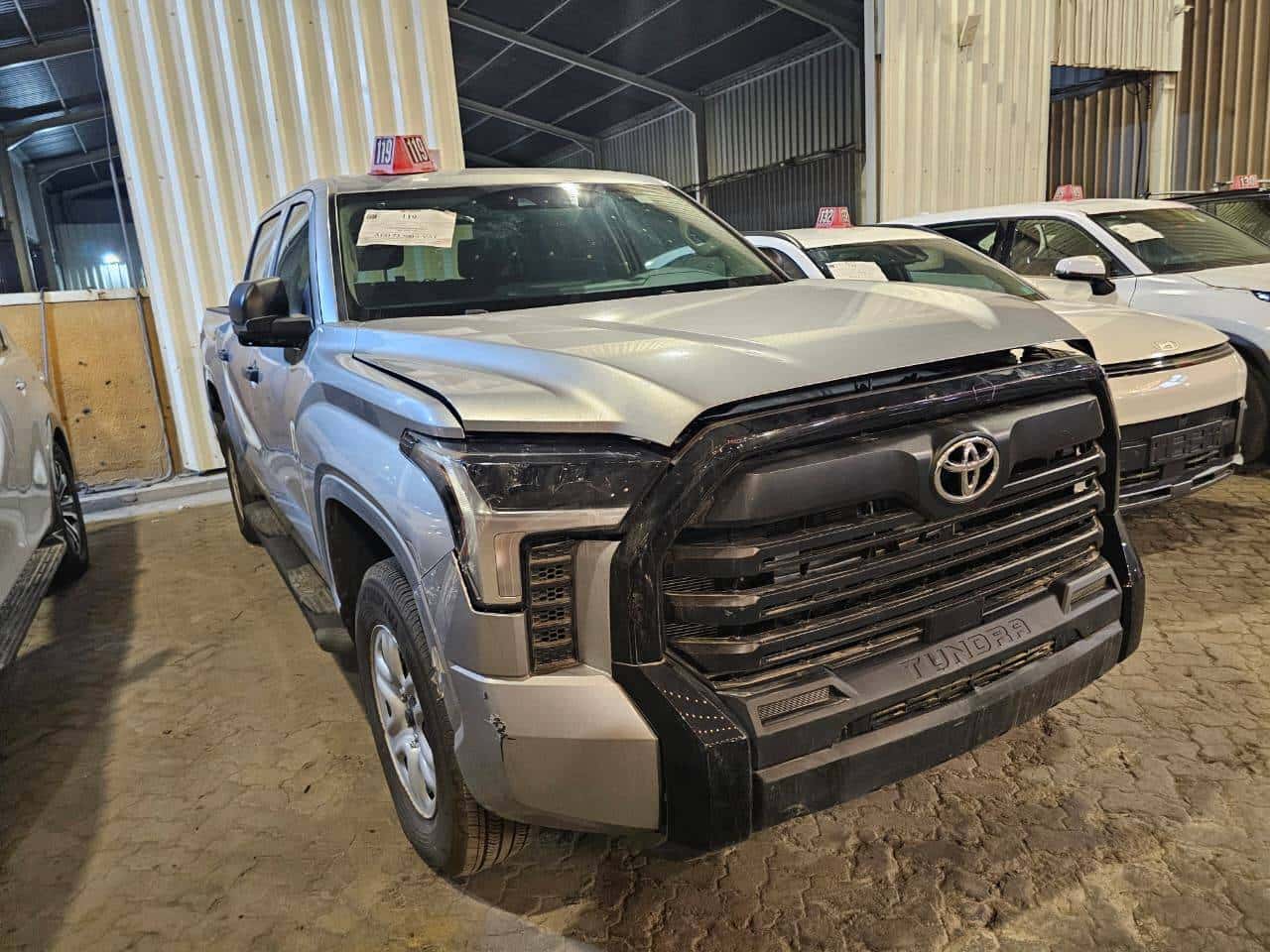 2024 Toyota Tundra thumbnail 1