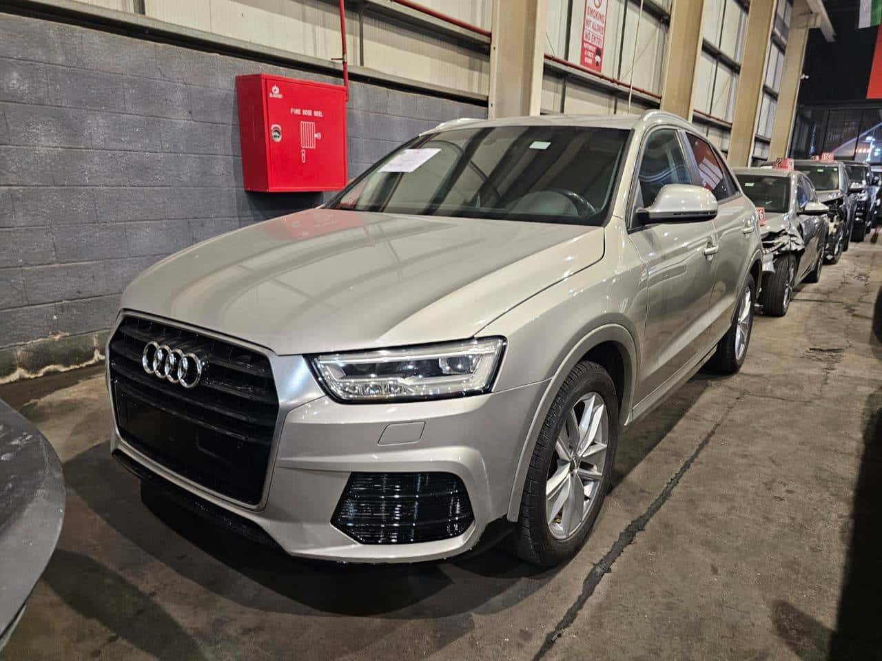Audi Q3 2017 thumbnail 7