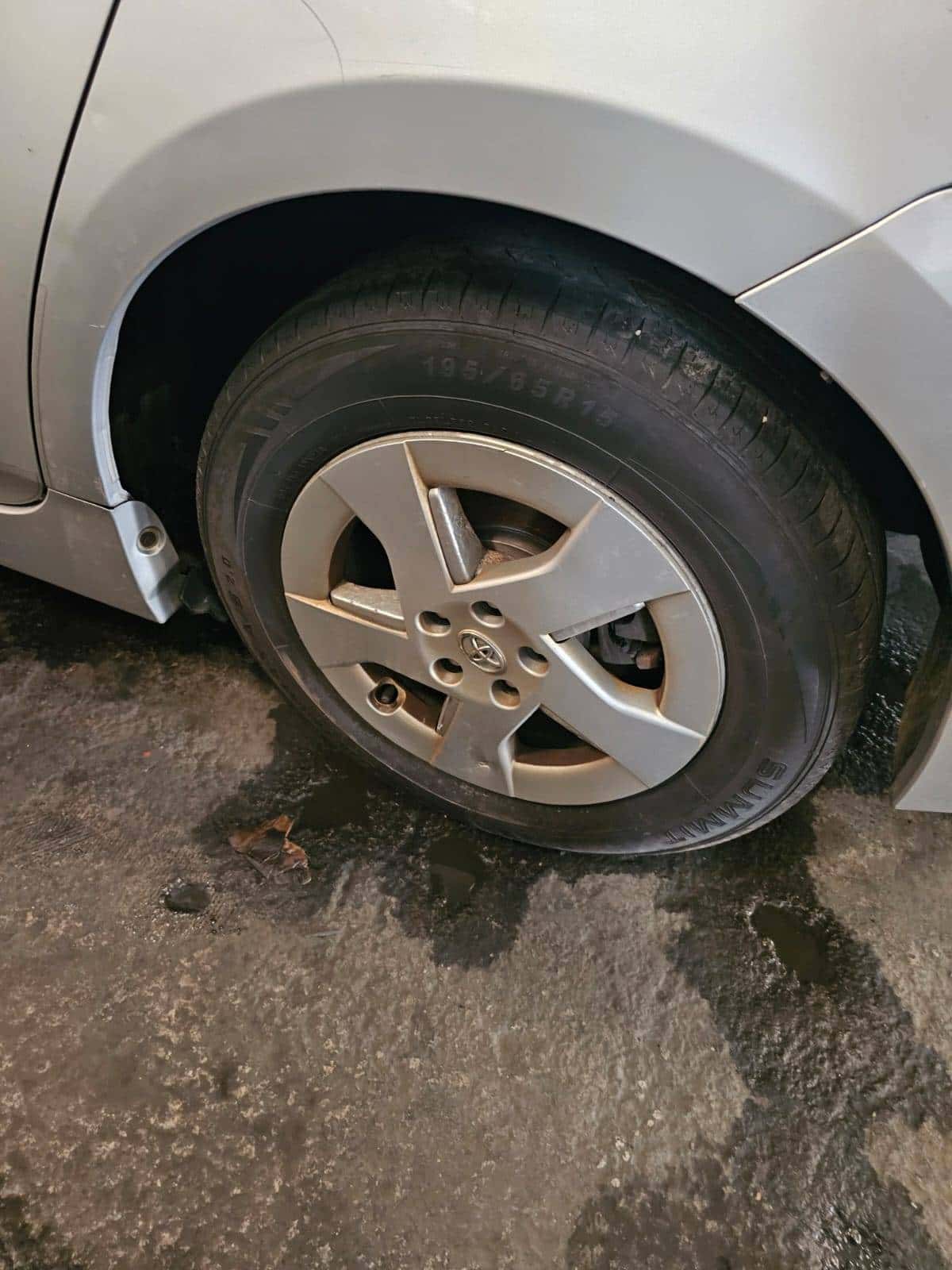 Toyota Prius 2010 thumbnail 6