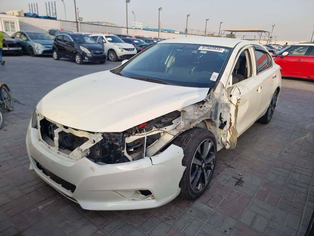 Nissan Altima 2016 thumbnail 3