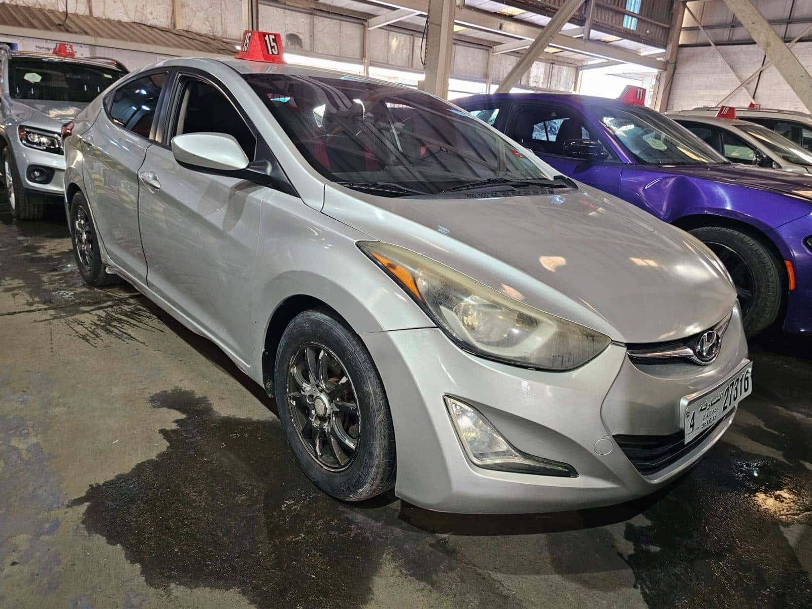 Hyundai Elantra 2015 thumbnail 2