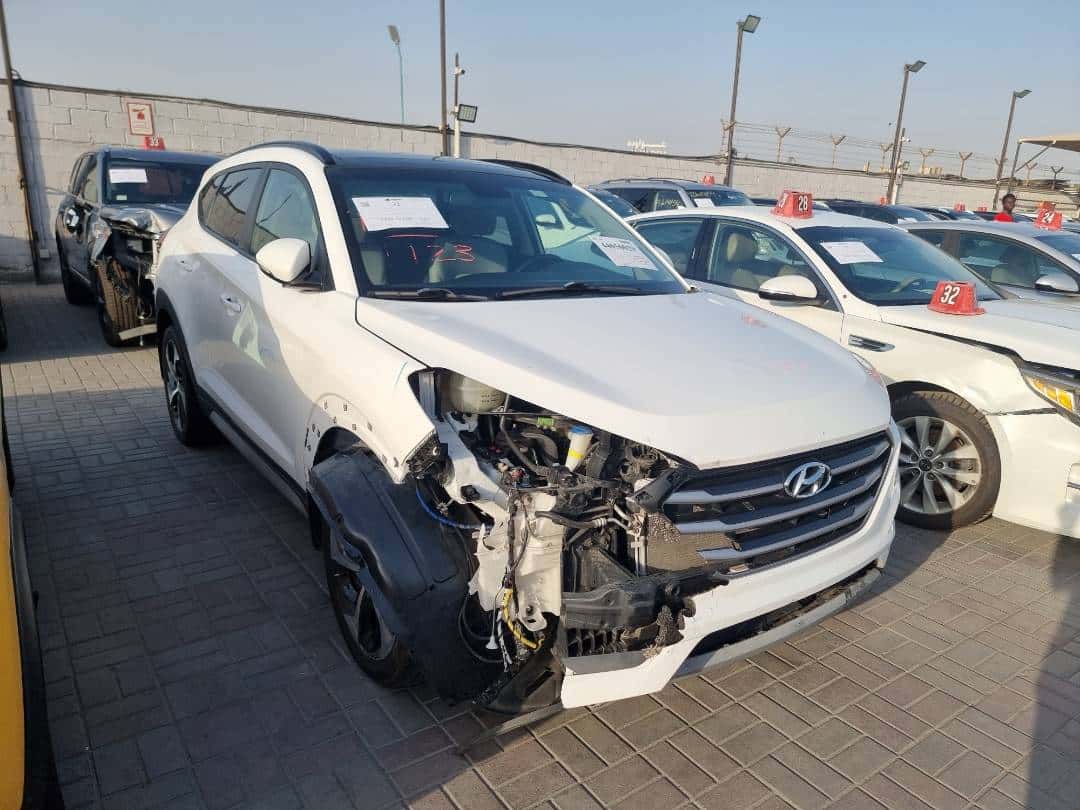 HYUNDAI TUCSON 2018 thumbnail 2