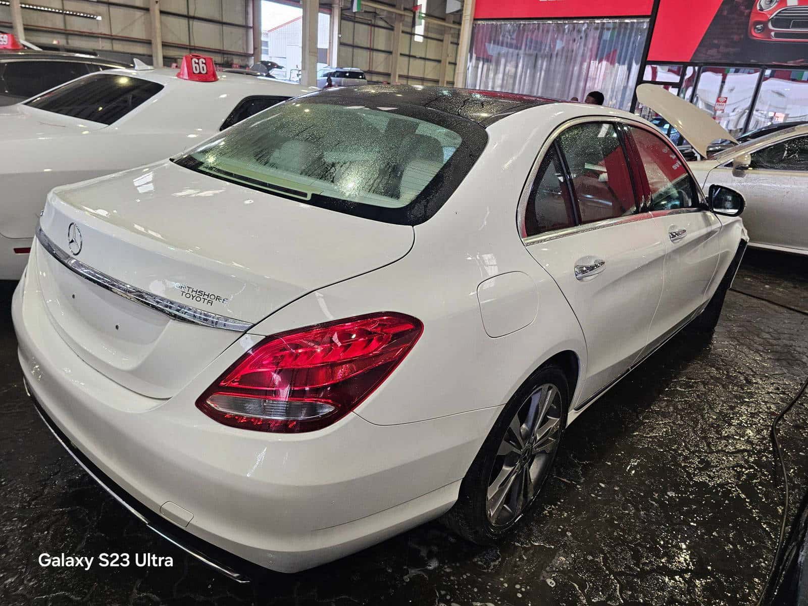 MERCEDES BENZ C300 - Exterior