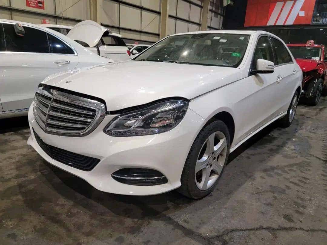 MERCEDES BENZ E 350 - Exterior