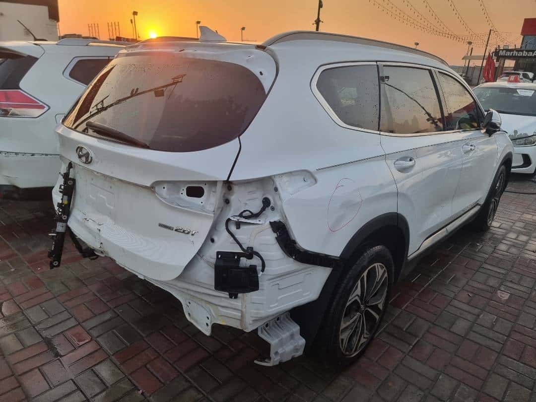 HYUNDAI SANTA FE 2019 thumbnail 6
