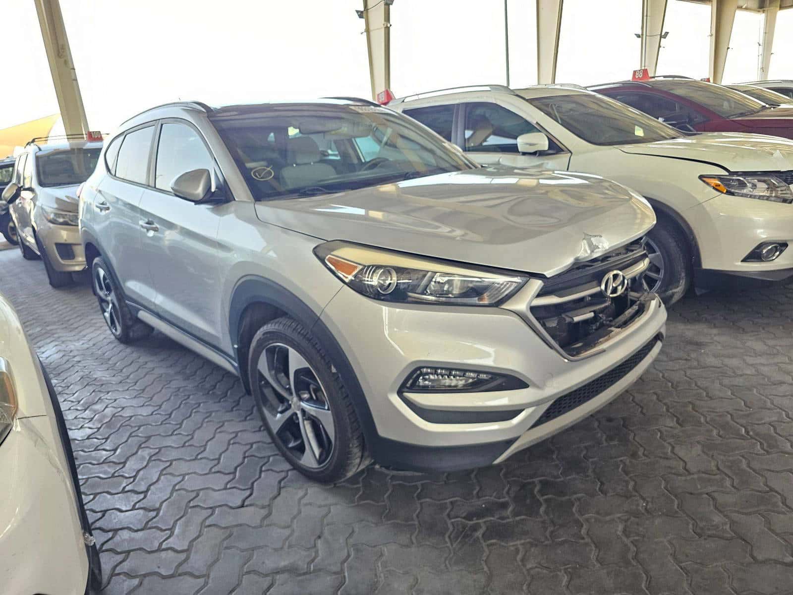 HYUNDAI TUCSON - Exterior