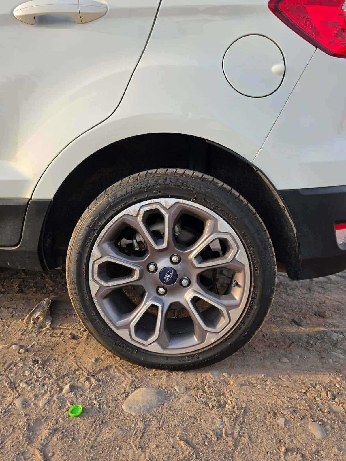 Ford Ecosport 2020 thumbnail 2