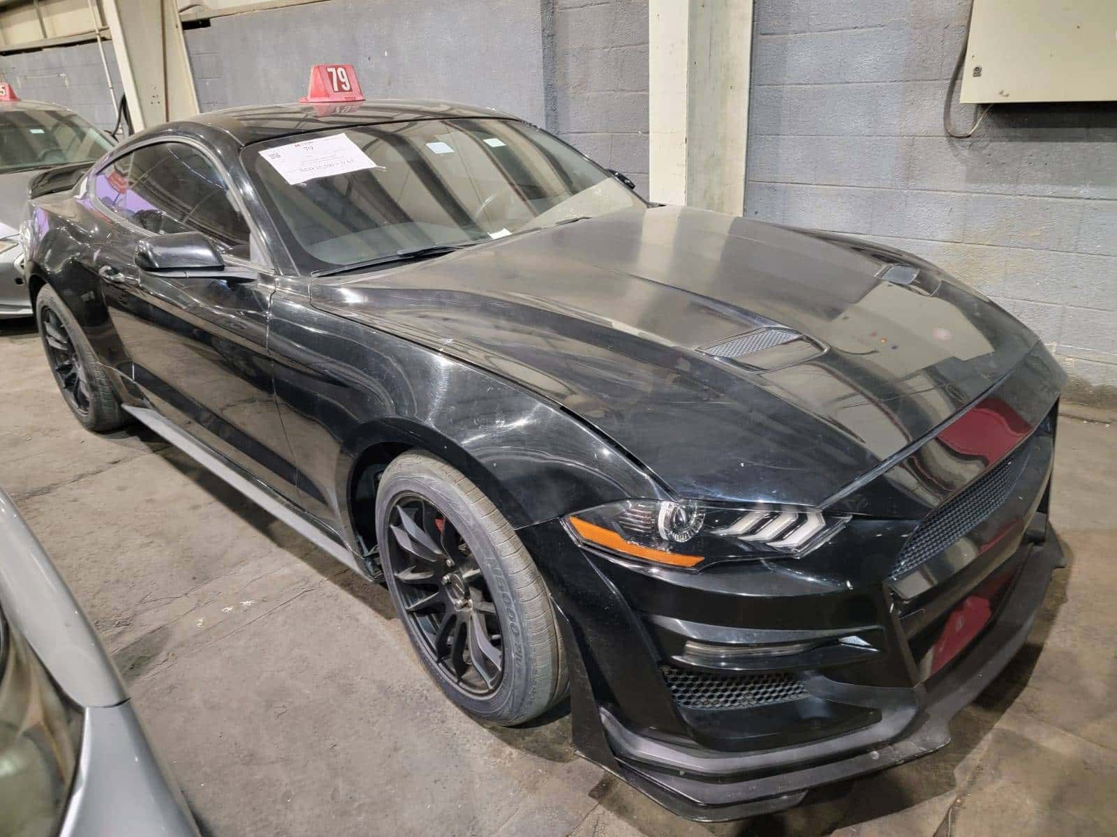 FORD MUSTANG 2019 thumbnail 1