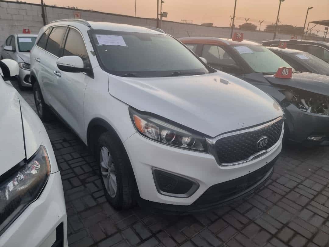 Kia Sorento 2018 thumbnail 2