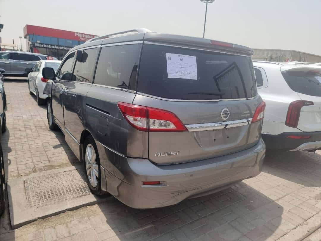 Nissan Quest 2012 thumbnail 4