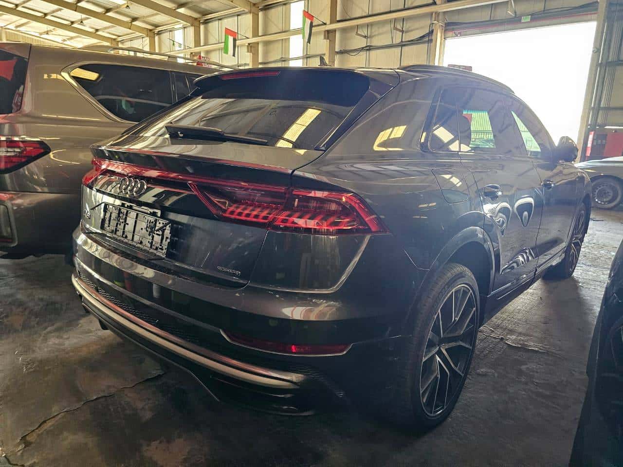 AUDI Q8 2020 thumbnail 5