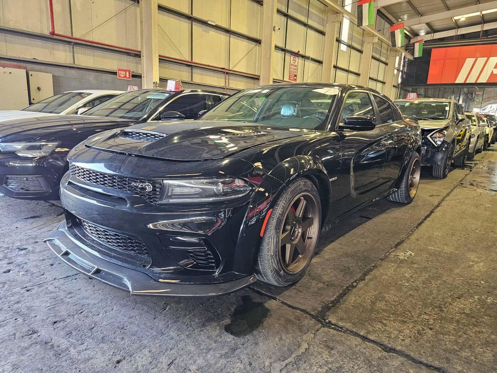 DODGE CHARGER 2017 thumbnail 2