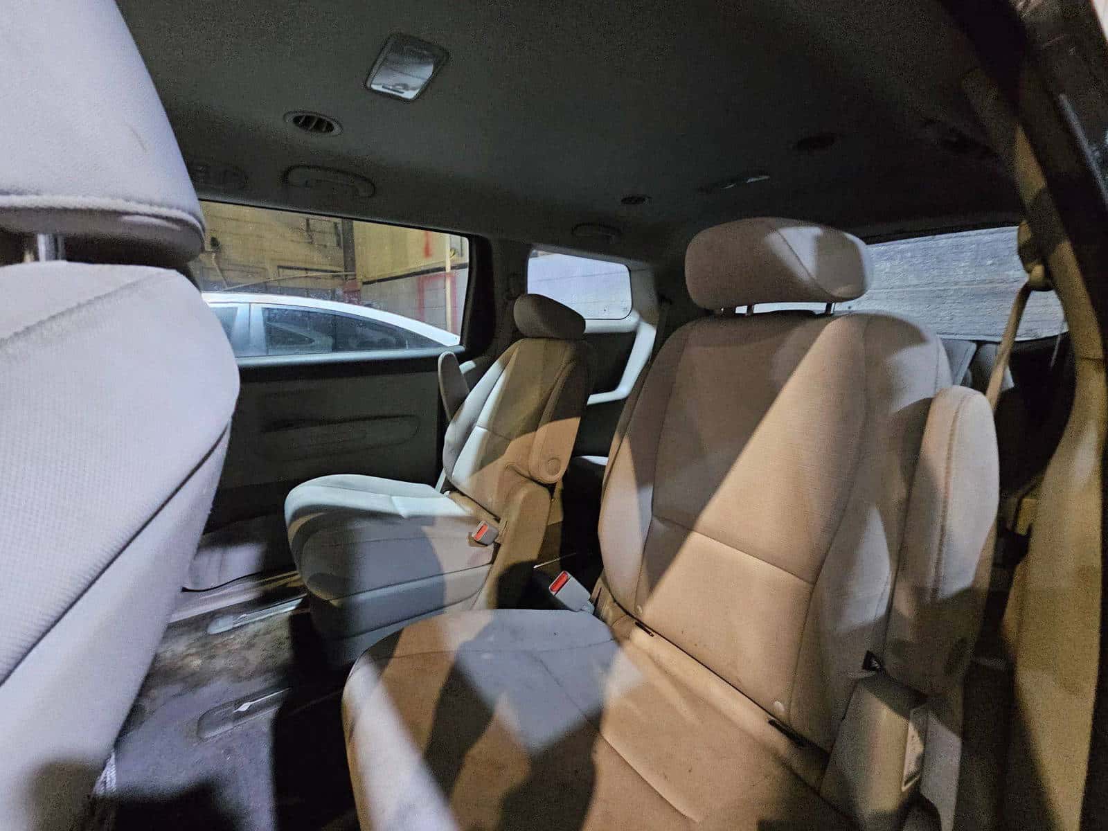 KIA SEDONA 2015 thumbnail 6