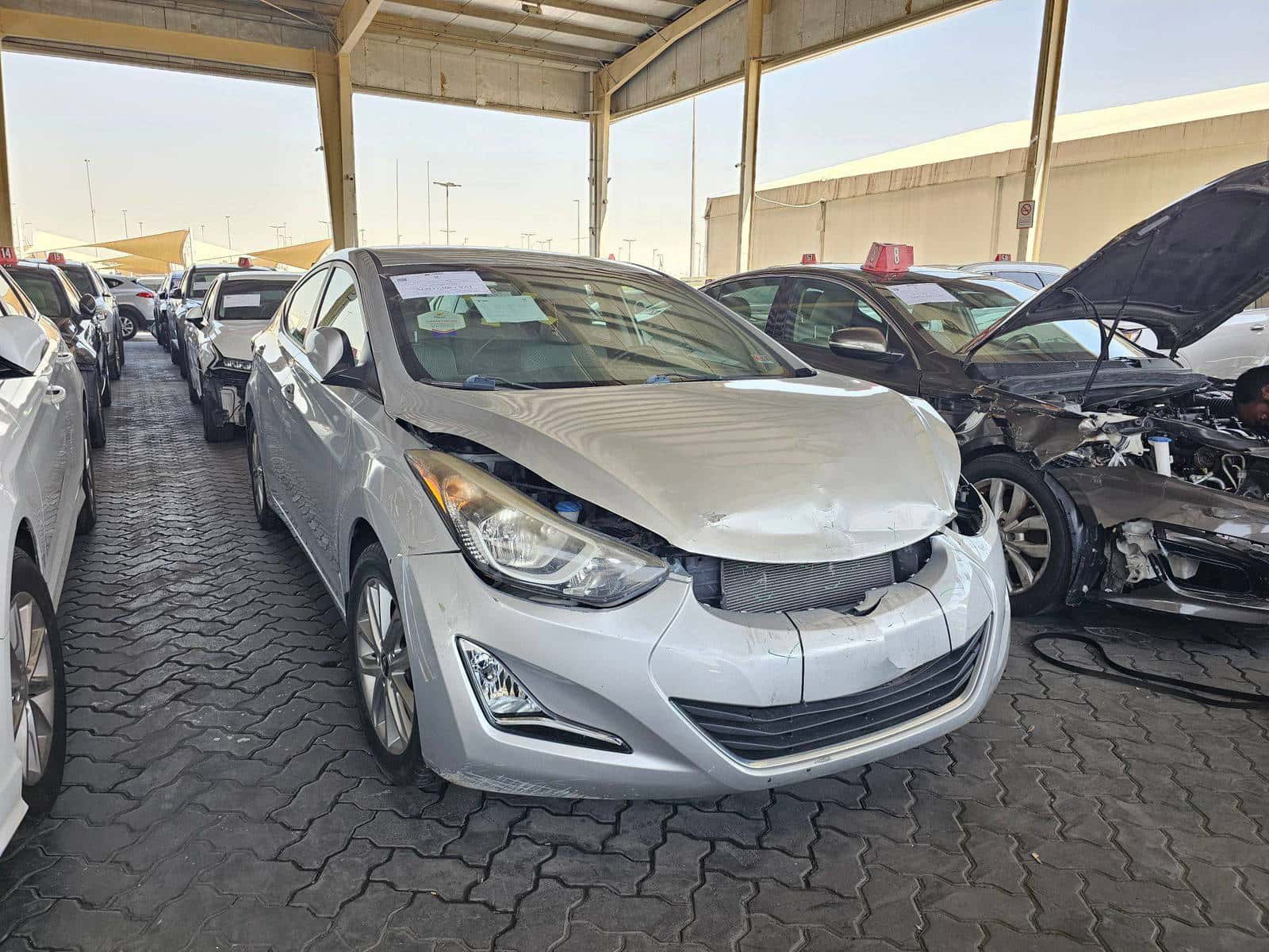 HYUNDAI ELANTRA 2015 thumbnail 3