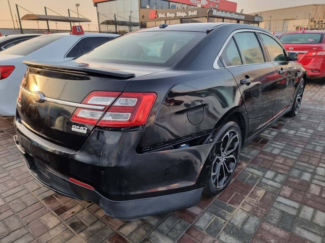 FORD TAURUS - Exterior