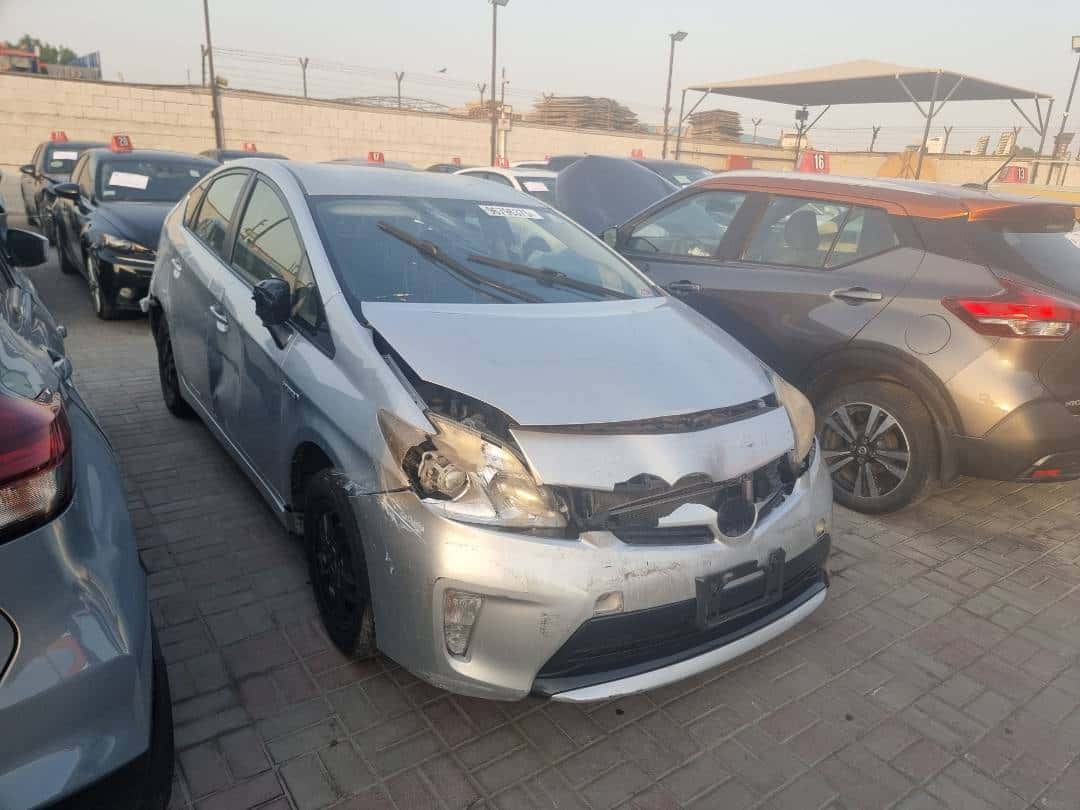 Toyota Prius 2013 thumbnail 1