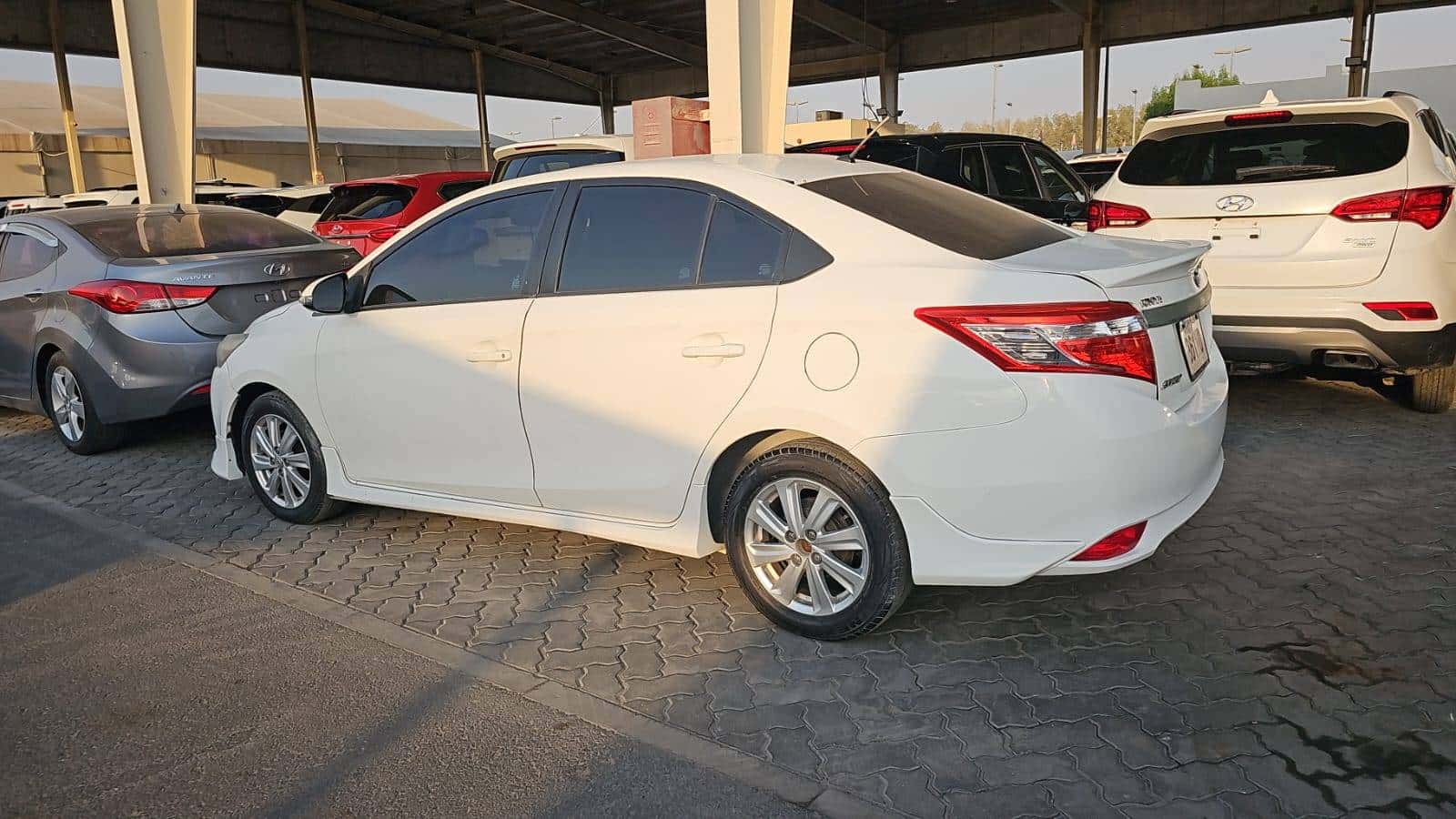TOYOTA YARIS 2015 thumbnail 4