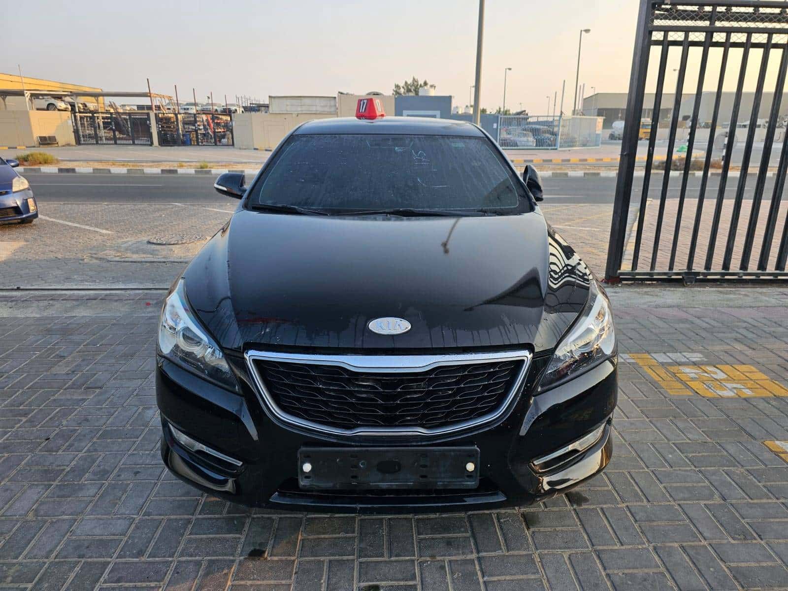 Kia K7 2012 thumbnail 3