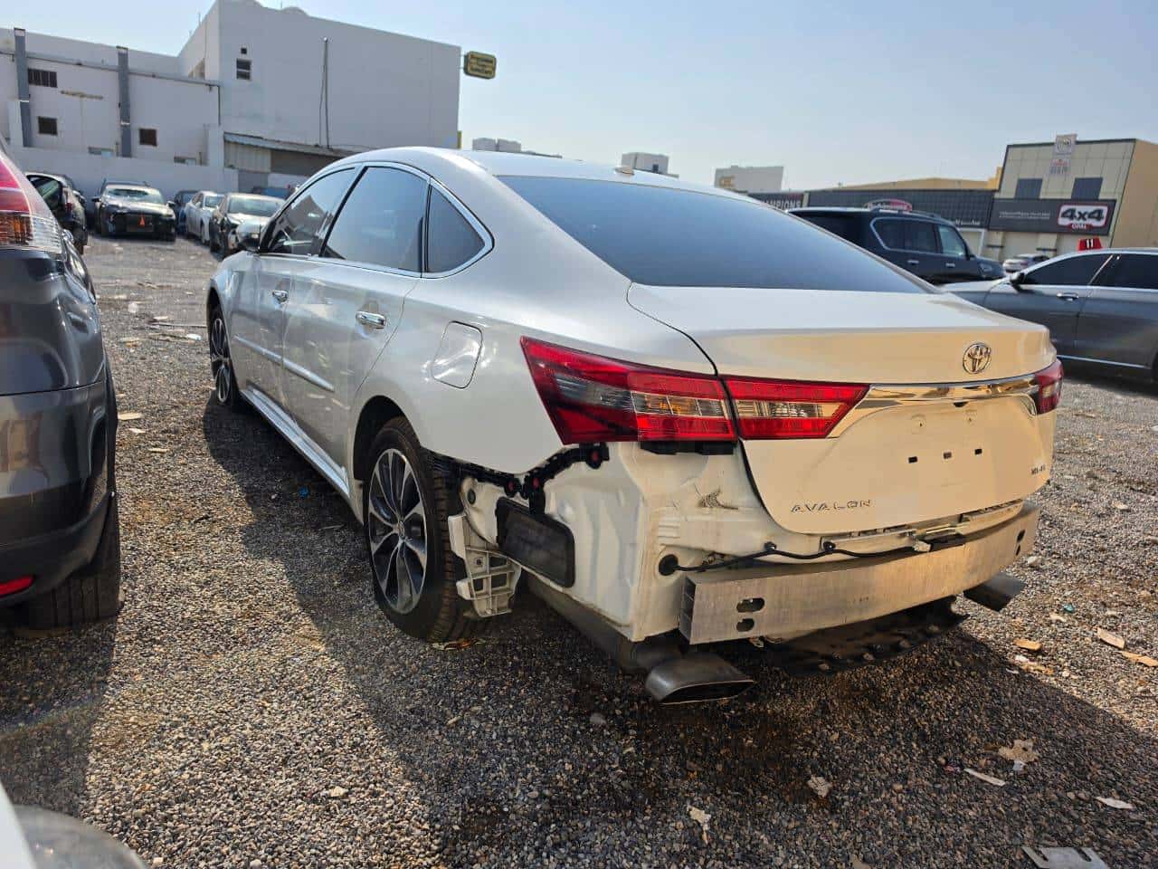 Toyota Avalon 2018 thumbnail 4