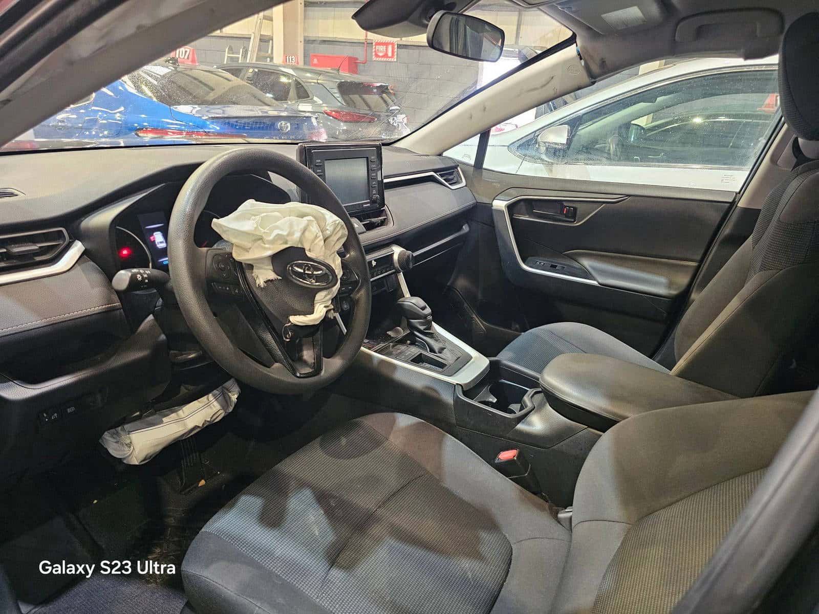 TOYOTA RAV4 - Exterior