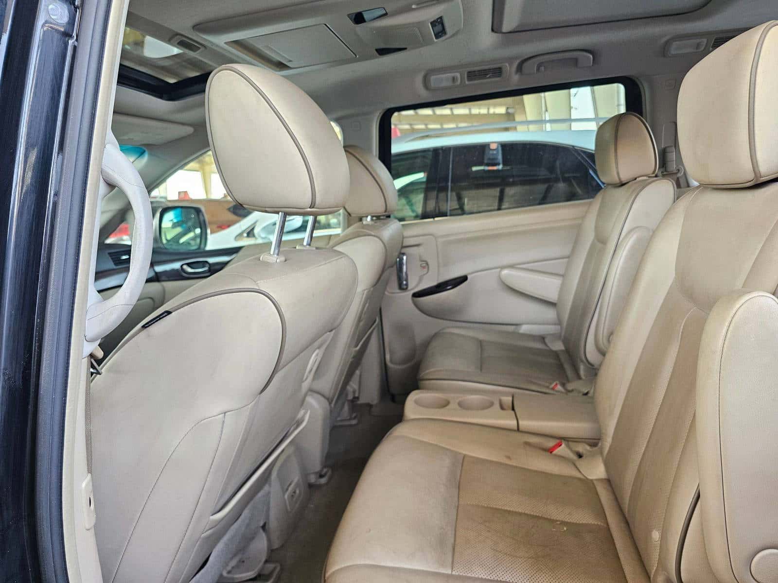 NISSAN QUEST 2012 thumbnail 6