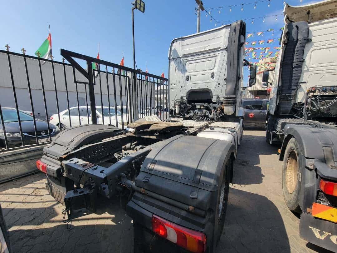 MERCEDES BENZ ACTROS - Exterior