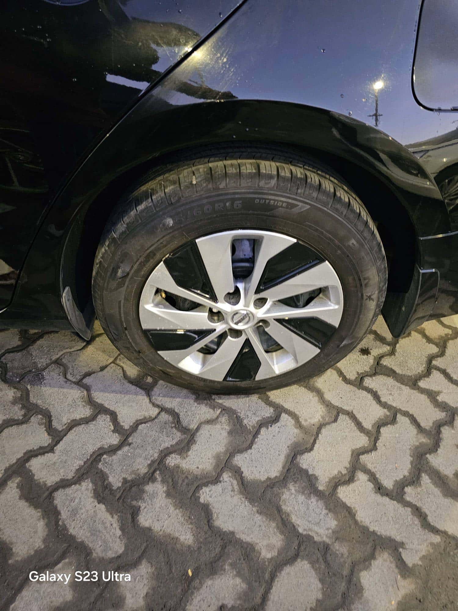 NISSAN ALTIMA - Exterior