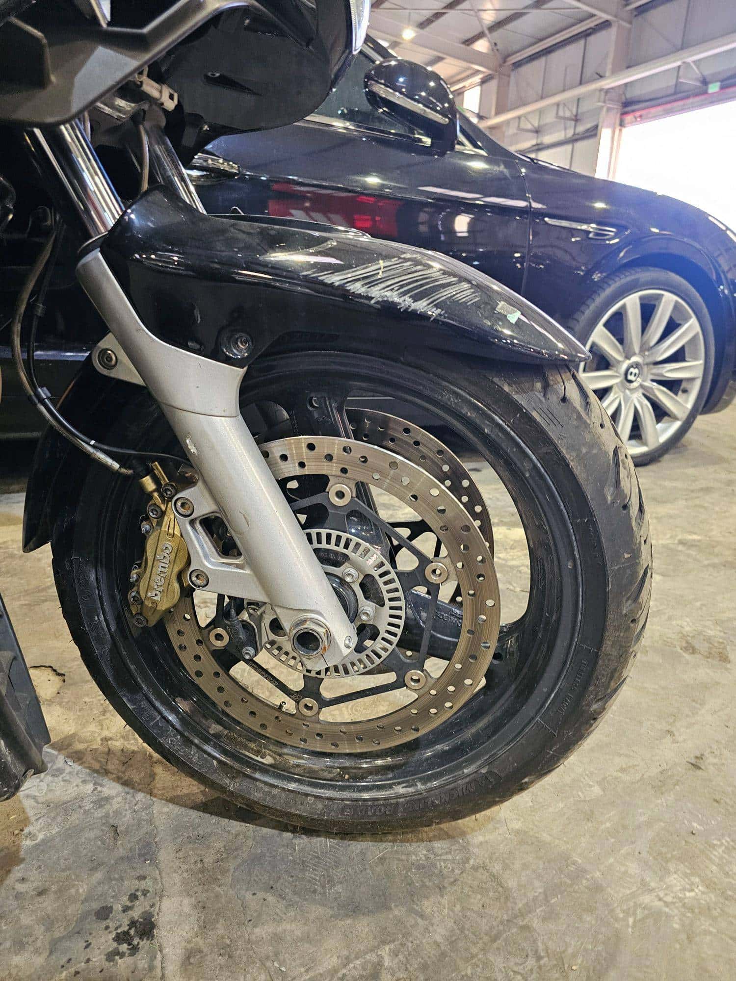 MOTO GUZZI GT - Exterior