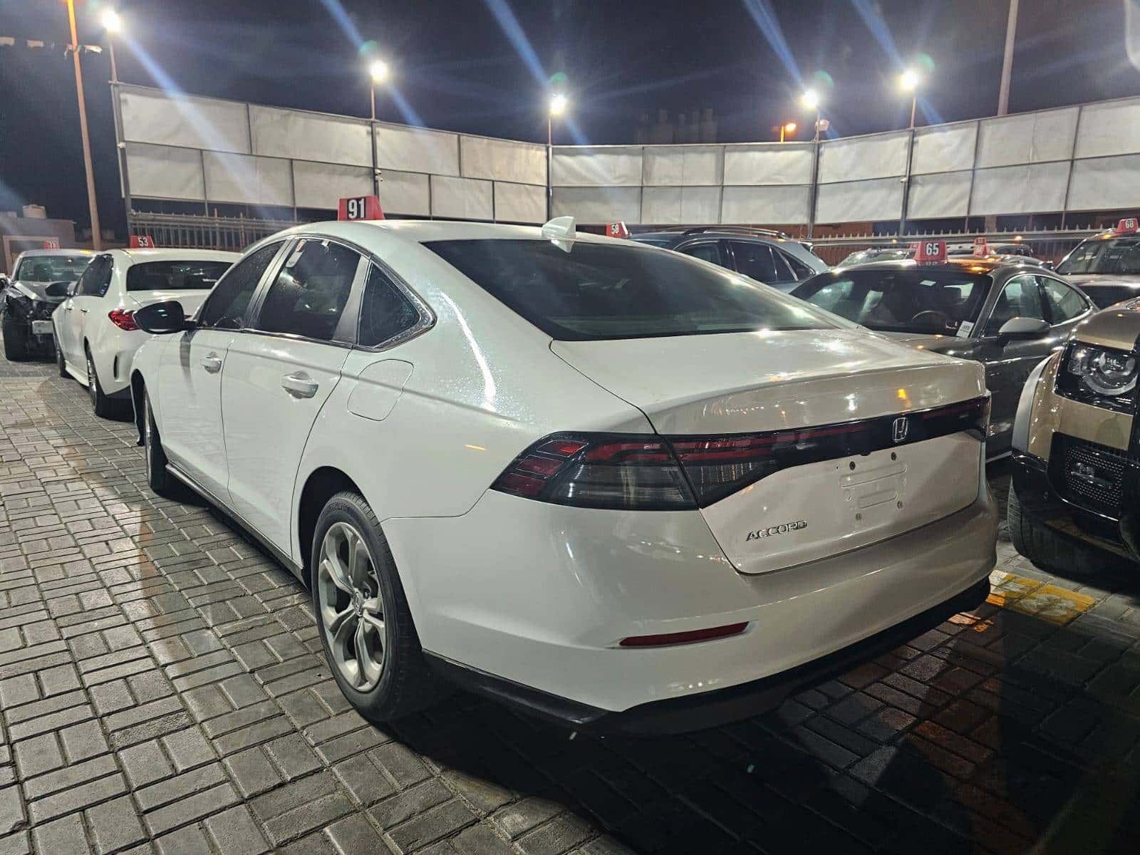 Honda Accord 2023 thumbnail 7