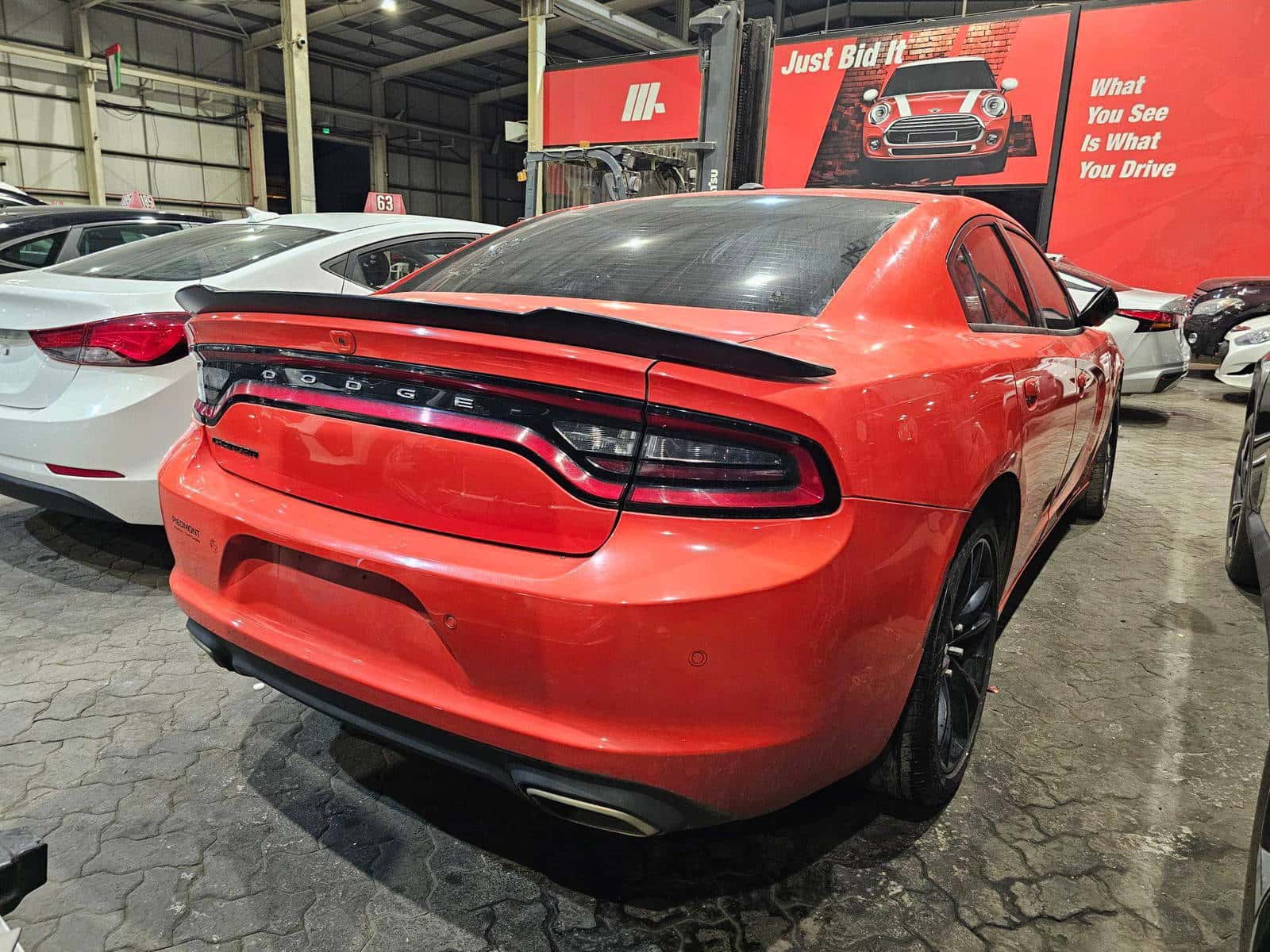 DODGE CHARGER 2018 thumbnail 3