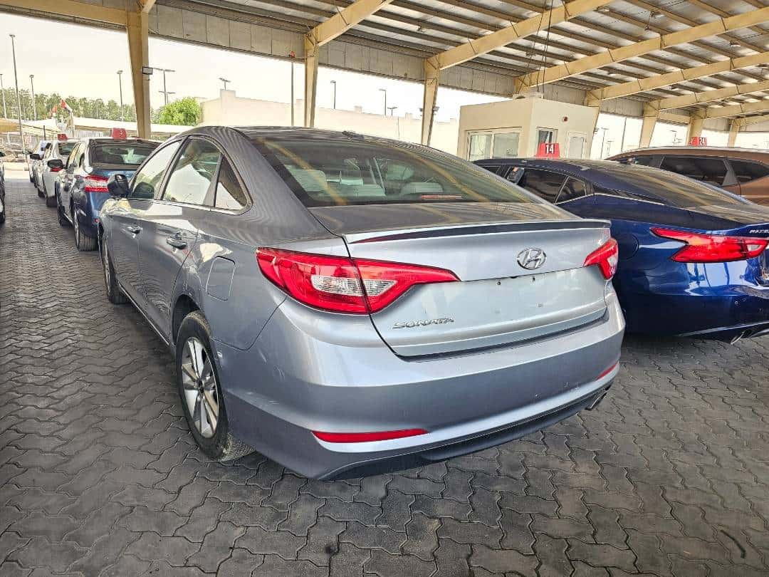 HYUNDAI SONATA - Exterior