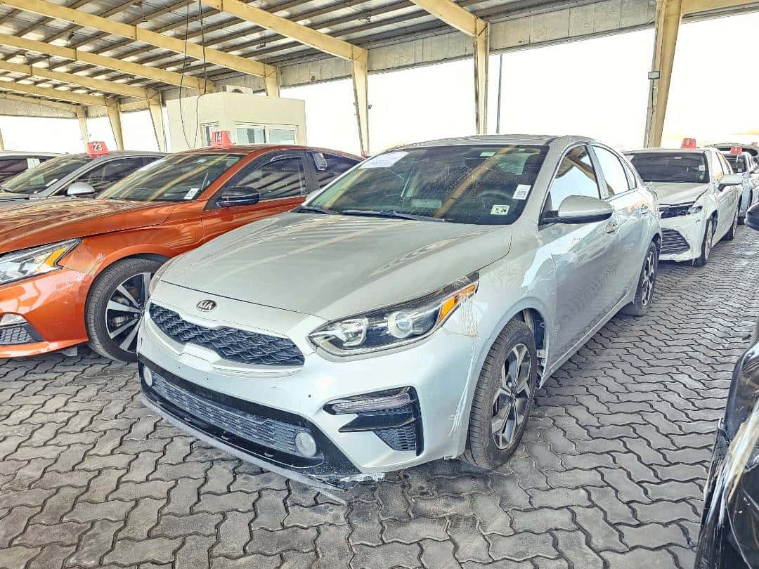 Kia Forte 2021 thumbnail 1
