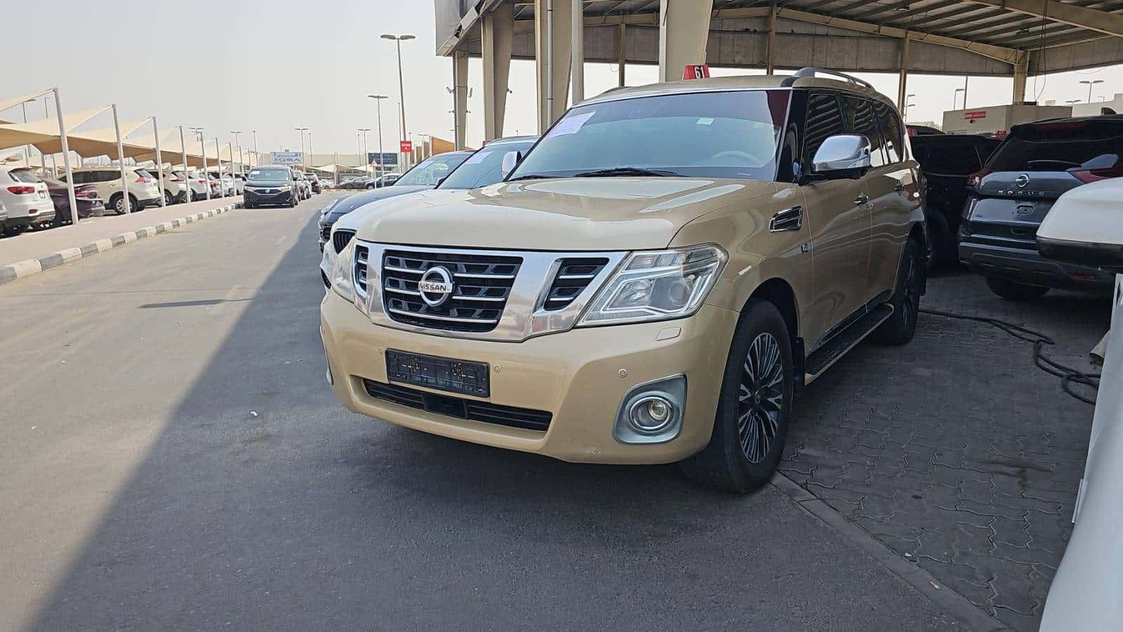 Nissan PATROL 2015 thumbnail 2