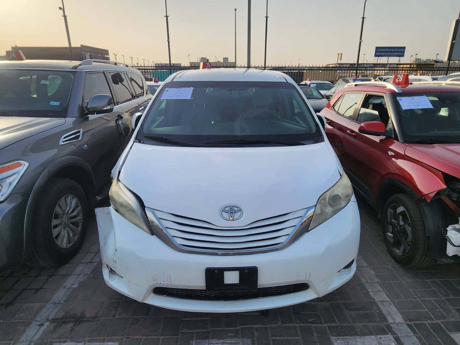 Toyota Sienna 2016 thumbnail 1