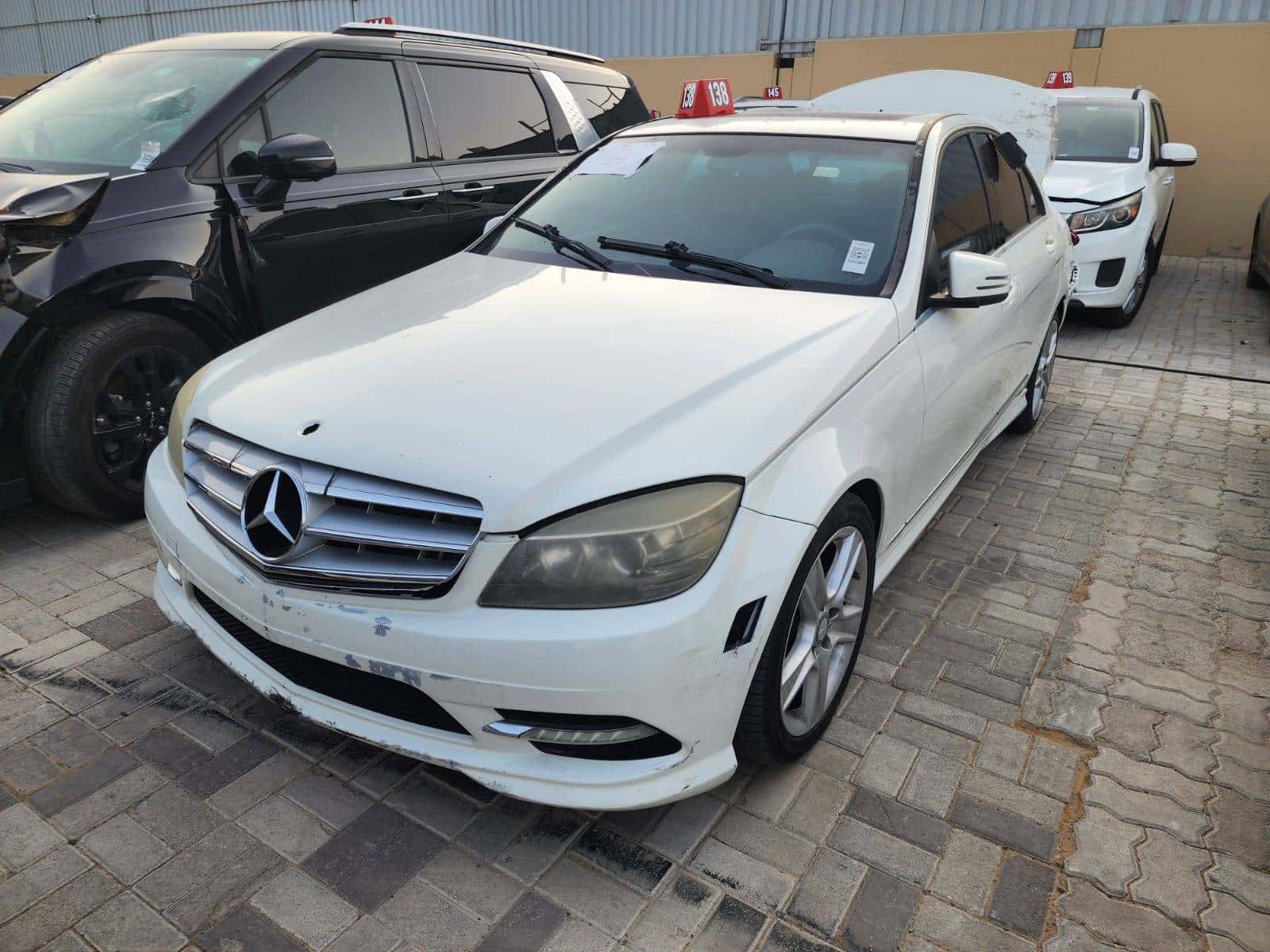 MERCEDES BENZ C300 2011 thumbnail 2