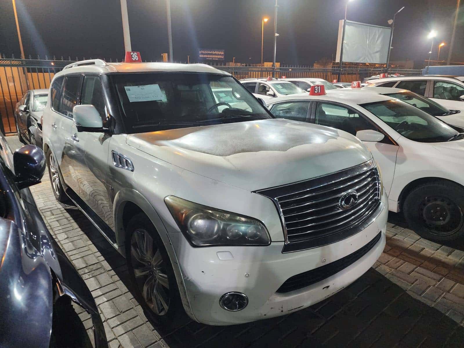 INFINITI QX80 2014 thumbnail 3