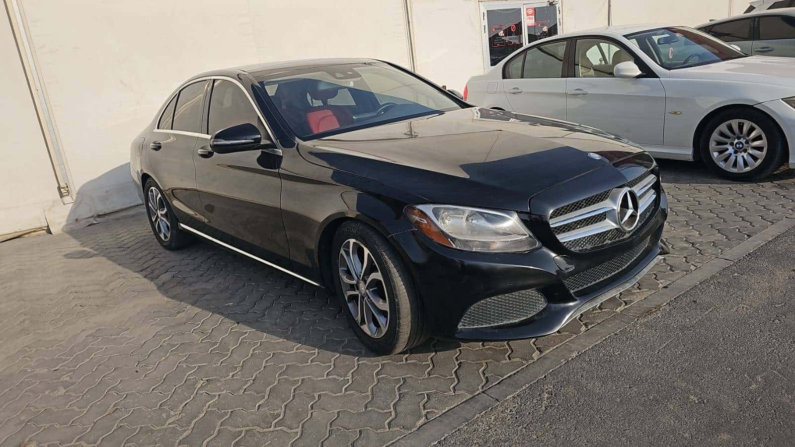 MERCEDES BENZ C300 2017 thumbnail 4