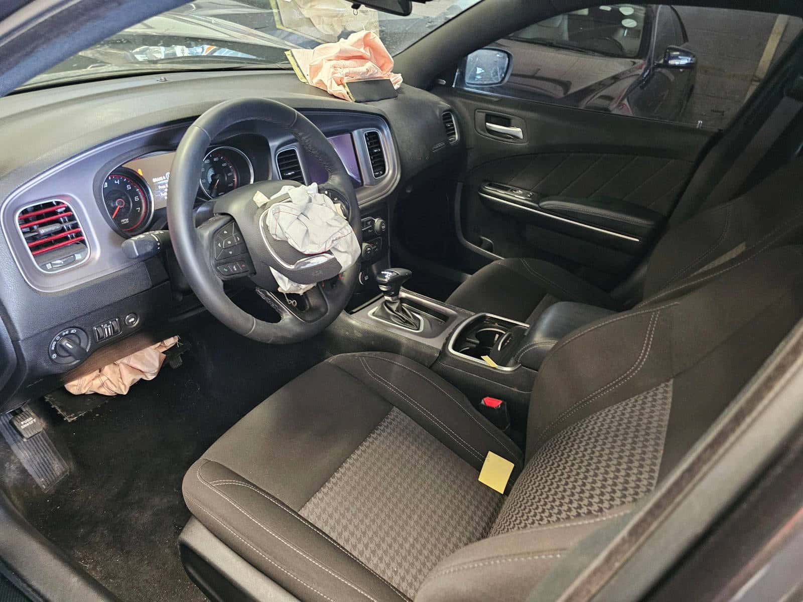 DODGE CHARGER 2023 thumbnail 5