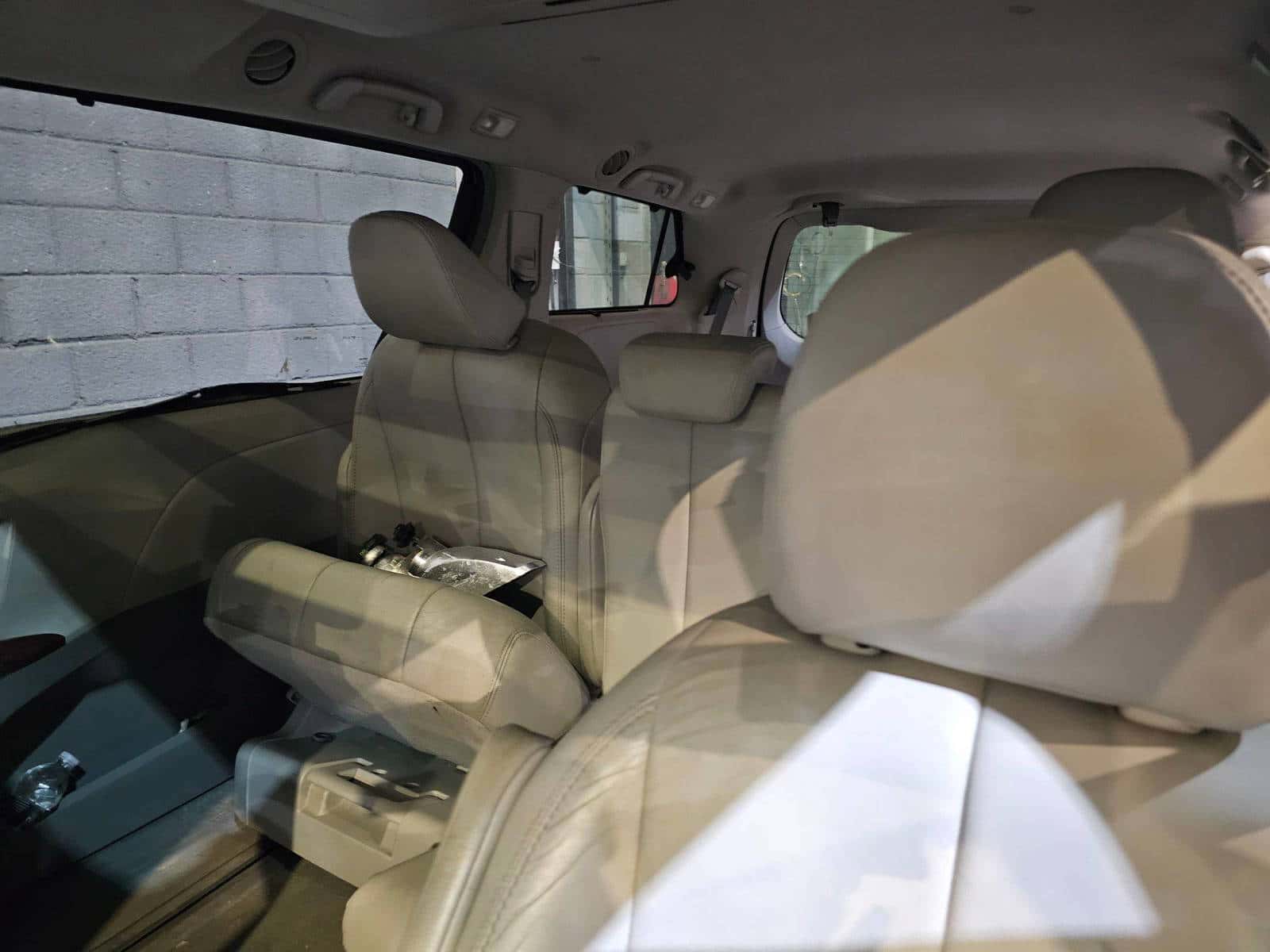 TOYOTA SIENNA 2013 thumbnail 7