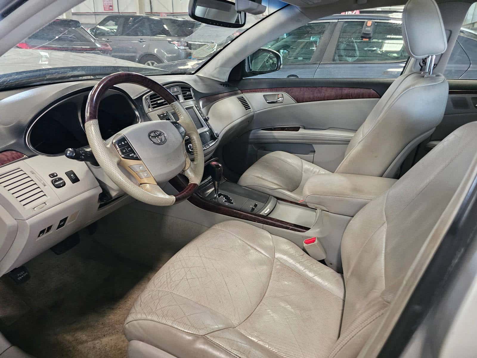TOYOTA AVALON 2012 thumbnail 7