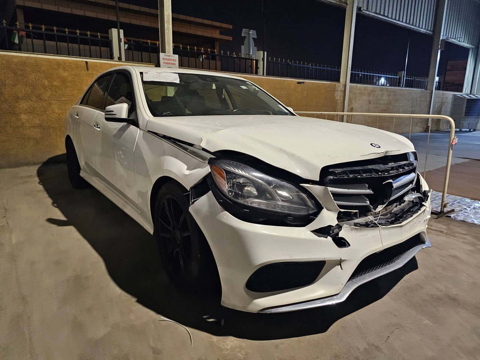 MERCEDES BENZ E 350 2015 thumbnail 3