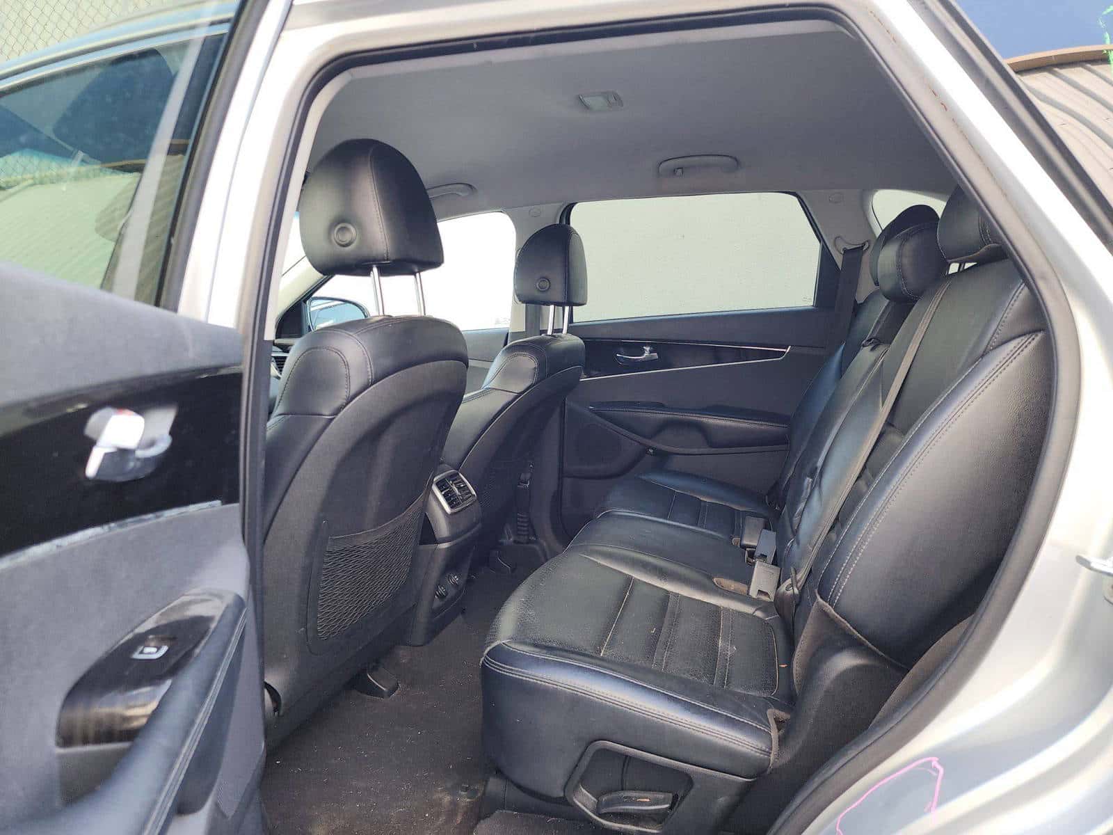 KIA SORENTO - Exterior