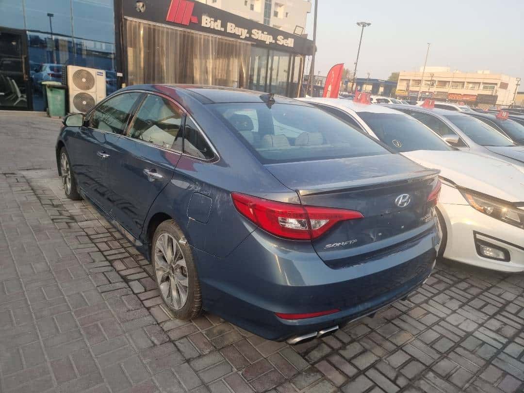 Hyundai Sonata 2015 thumbnail 3